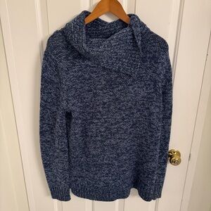 Lord & Taylor Navy Knit Sweater L 34 Pit 2 Pit 23